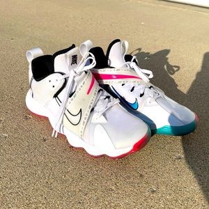 Nike React Hyperset Volleyball Shoe